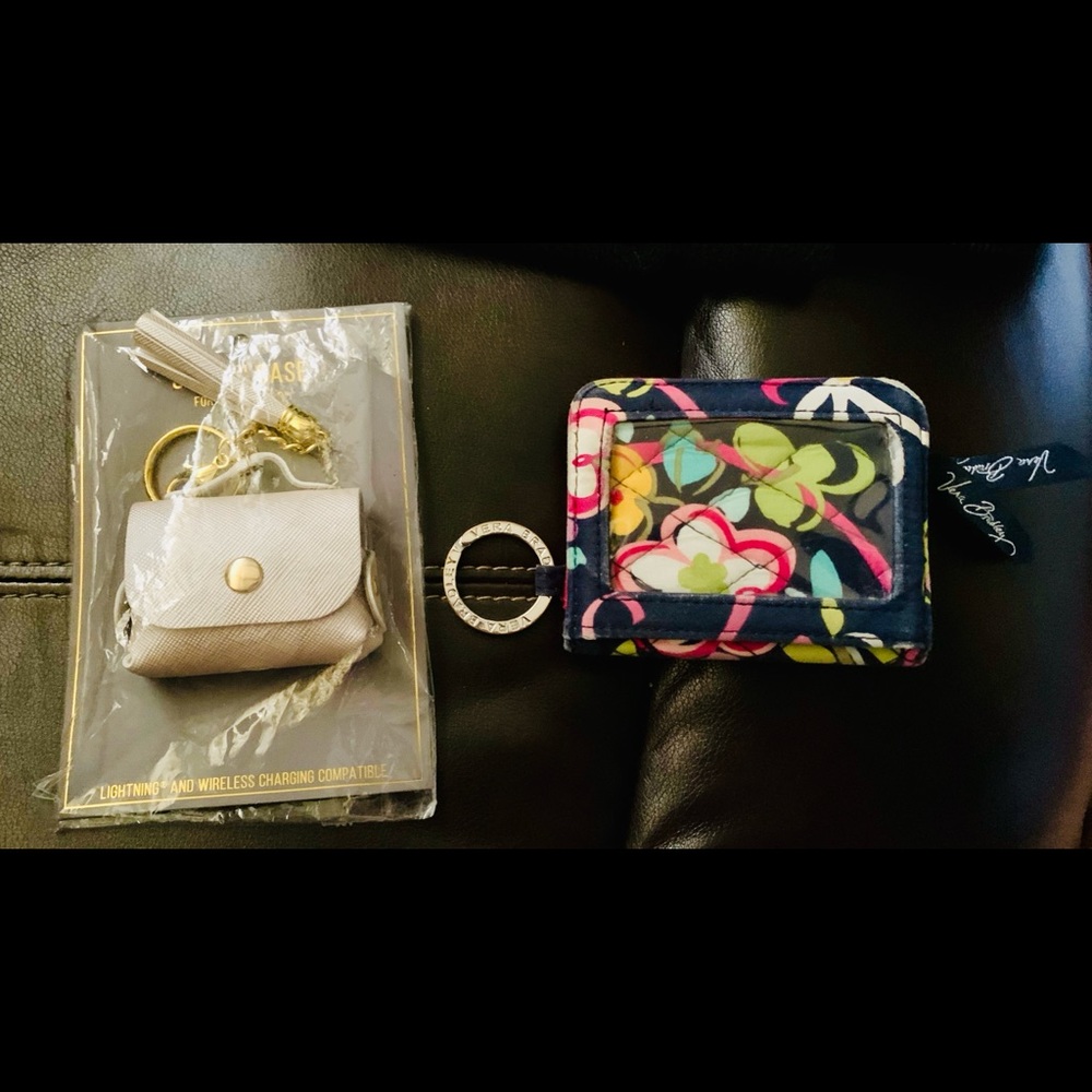 🎀NEW B&N earbud holder & Vera Bradley ID Key holder